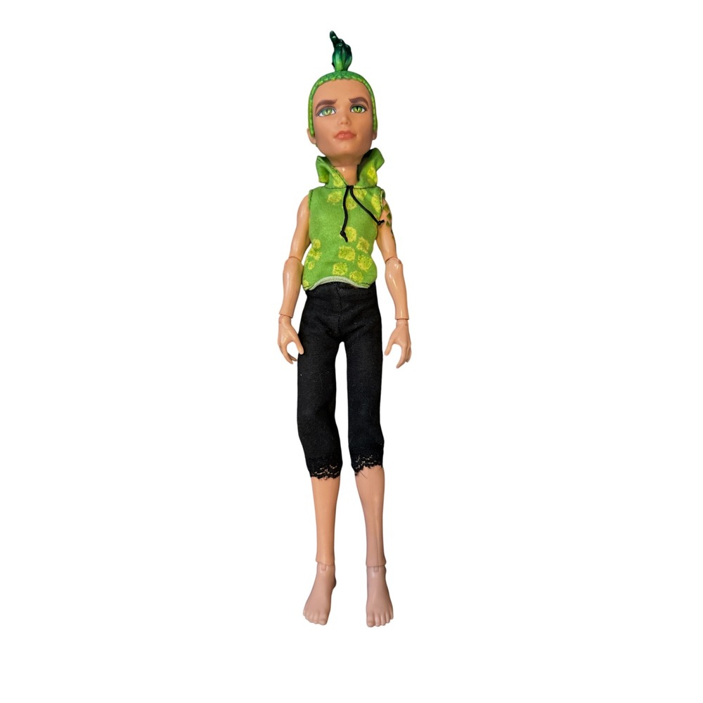 Monster High Deuce Gorgon Doll G1 Green Snake Hair Scale Hoodie Black Pants